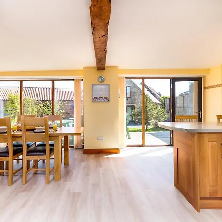 Millstone - Yorkshire Coast Holiday Lets بيت للعطل ويتبي